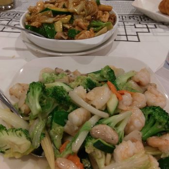 Szechwan North - Shrimp with mixed vegetables and chicken egg foo young. - Szechuan Near Me - Glenview, Illinois Szechwan North - Shrimp with mixed vegetables and chicken egg foo young. - Szechuan Near Me - Glenview, Illinois