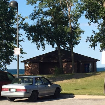 Fort Gratiot Lighthouse - Landmarks & Historical Buildings Near Me - Port Huron, Michigan