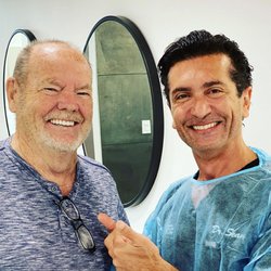 4M Dental Implant Center