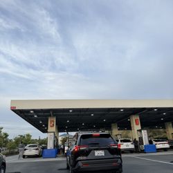 Costco - lines move quick