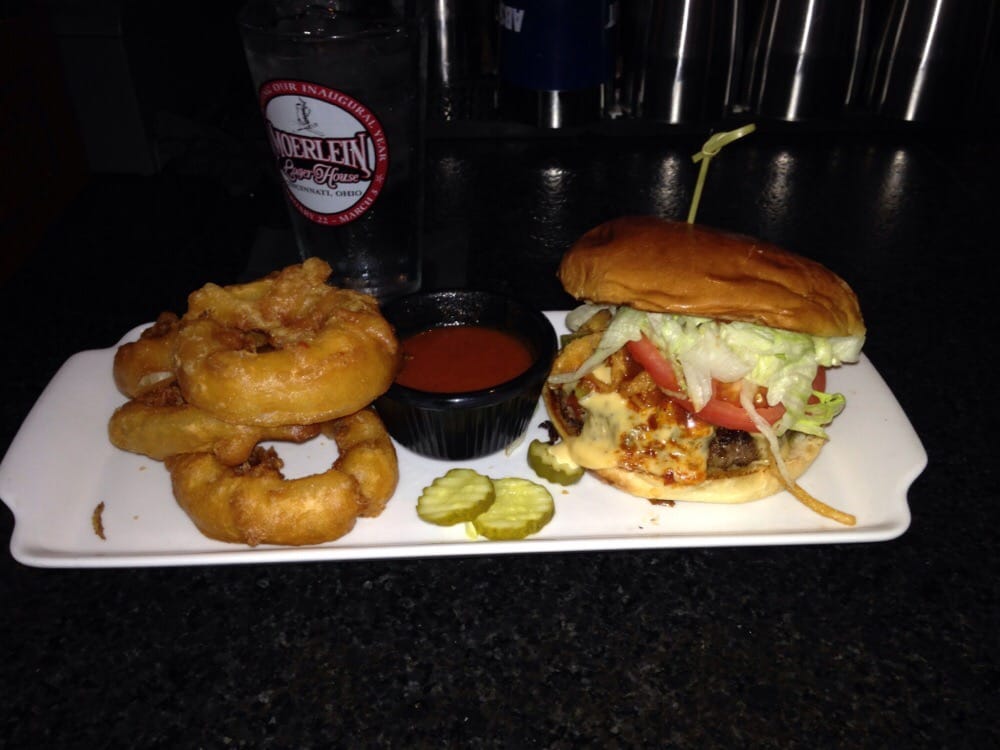 Food from Hamburger Heaven: America's Best Burgers