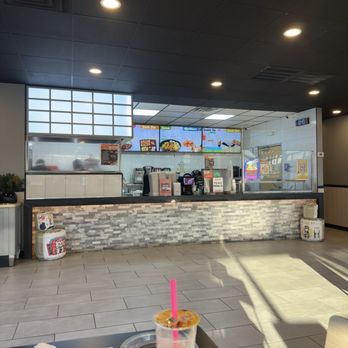 Koi Teriyaki - Sushi Bars Near Me - Anniston, Alabama