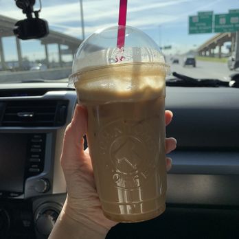 Tom N Toms coffee - Iced Caramel Macchiato grande - Coffee & Tea Near Me - Dallas, Texas Tom N Toms coffee - Iced Caramel Macchiato grande - Coffee & Tea Near Me - Dallas, Texas