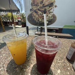 Agua de maracuya & Jamaica