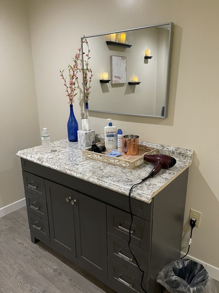 CHALAROSI FLOAT SPA & SAUNA Updated August 2024 18 Photos 277 Hwy