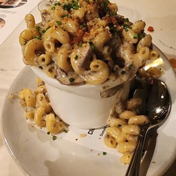 Willi's Wine Bar - Mac n cheese - Wine Bars Near Me - Santa Rosa, California Willi's Wine Bar - Mac n cheese - Wine Bars Near Me - Santa Rosa, California