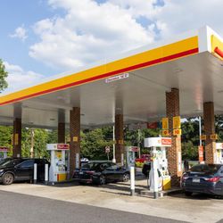 Shell - Fuel up at Shell located at 10000 Greenbelt Rd, Lanham, MD! And stop inside for good food.