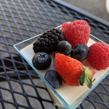 Fendu Boulangerie - Buttermilk and fresh berry Panna cotta - Bakeries Near Me - Honolulu, Hawaii Fendu Boulangerie - Buttermilk and fresh berry Panna cotta - Bakeries Near Me - Honolulu, Hawaii