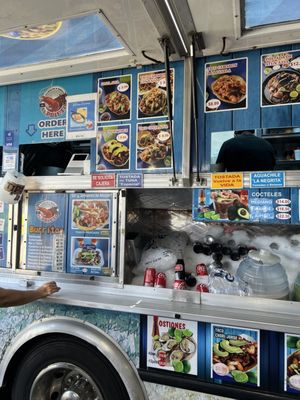 Mariscos & Birria El Prieto by null