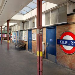 Kilburn Tube Station - Inside