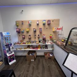 Snackz By Big Amie - Inside store