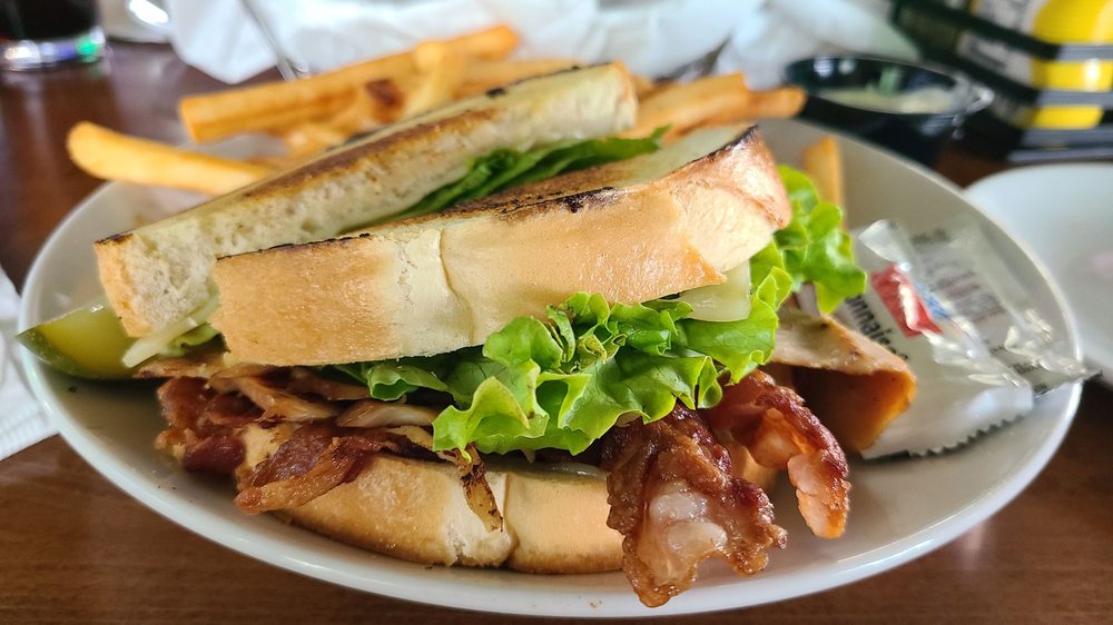 Food from Murphy's Pub