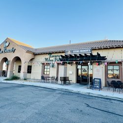 Steve French's Burgers, Wings & More