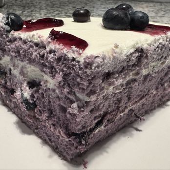 Tous Les Jours - Blueberry Yogurt cake - Coffee & Tea Near Me - Austin, Texas
