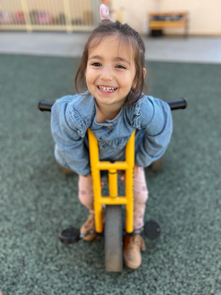 Montessori School of Manhattan Beach - childcare center in Manhattan Beach, CA