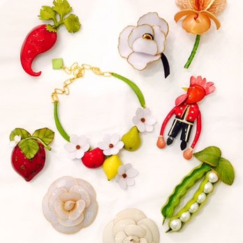 Gallery24jewelry - Assortment of French brooches and necklace resin by Cilea - Jewelry Near Me - Palm Springs, California Gallery24jewelry - Assortment of French brooches and necklace resin by Cilea - Jewelry Near Me - Palm Springs, California