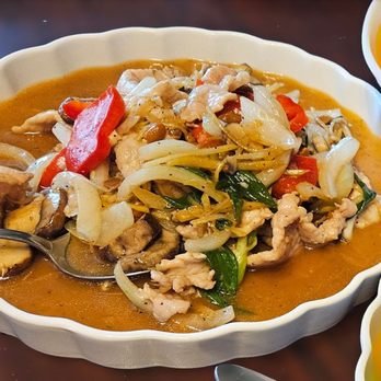 Sila Thai Cuisine - Thai Near Me - Leavenworth, Kansas