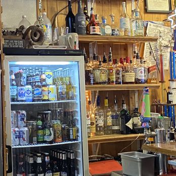 HD Tavern - Yep. They have Liquor . - Hot Dogs Near Me - Breckenridge, Colorado