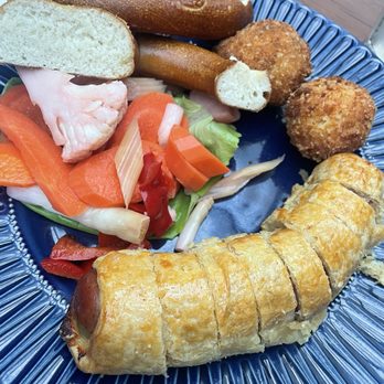 Ludwig's Biergarten - Probierplatte - Appetizer Sampler - German Near Me - Mountain View, California