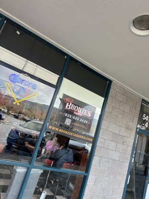 Bronzes Taqueria by null