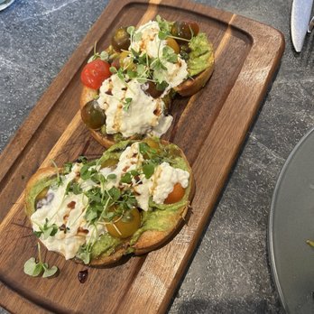 The Cottage Del Mar - Avocado Smash with burrata - Sandwiches Near Me - Del Mar, California