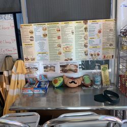 Dave's Deli Catering