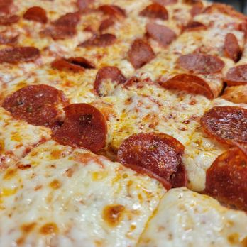Chicago Guys Pizza - pepperoni and cheese pizza - Pizza Near Me - Las Vegas, Nevada Chicago Guys Pizza - pepperoni and cheese pizza - Pizza Near Me - Las Vegas, Nevada