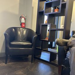 Tanya G Williams, DMD - Waiting area