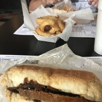 Stacks Chicago Style Eats - Italian sausage - Diners Near Me - Grand Haven, Michigan
