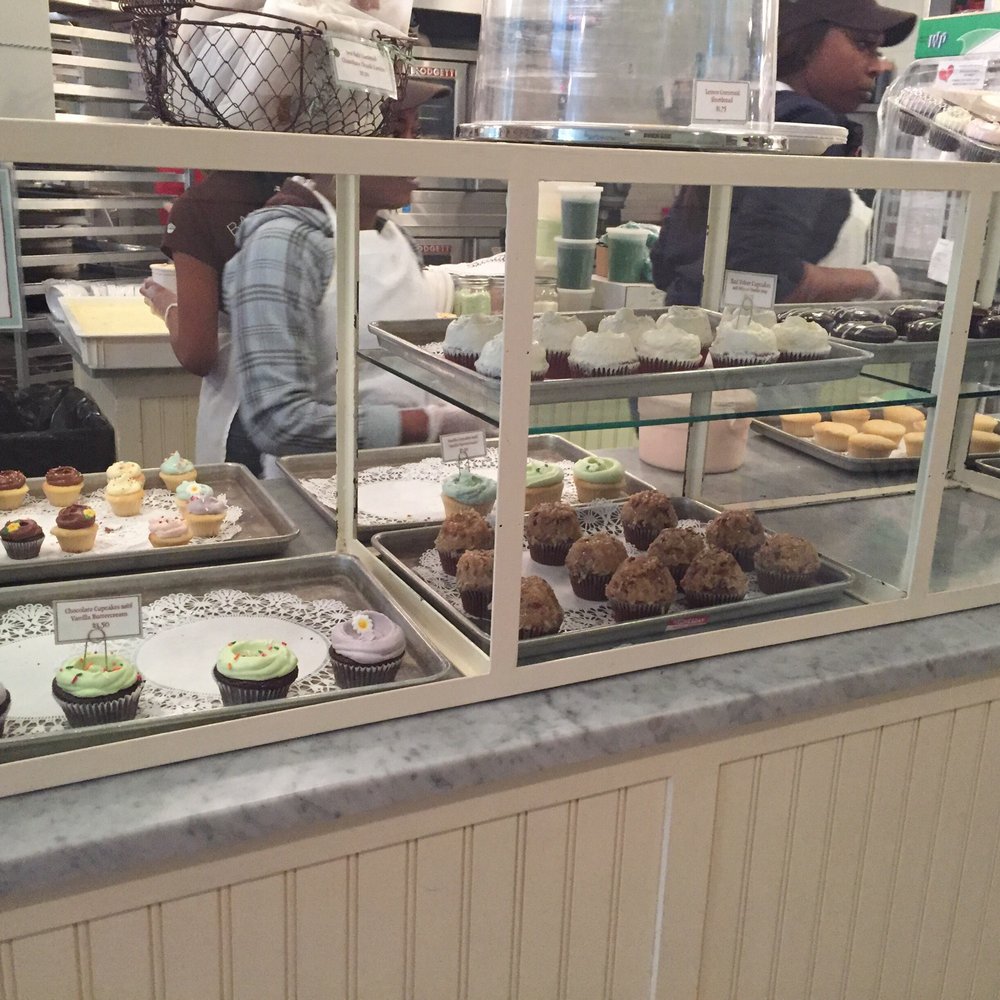 Magnolia Bakery - Choices - Bakeries Near Me - Chicago, Illinois Magnolia Bakery - Choices - Bakeries Near Me - Chicago, Illinois