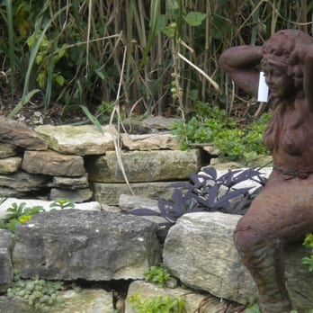 Blumen Gardens - Need that perfect piece of yard art? Blumen Gardens has it. - Nurseries & Gardening Near Me - Sycamore, Illinois