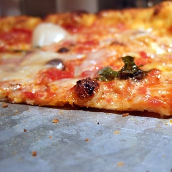 Delfina - Very thin crust - Pizza Near Me - San Francisco, California