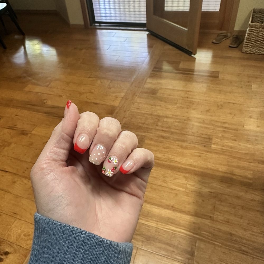 Builder gel with custom details