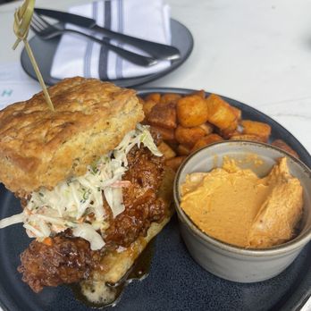 Rosemont - Chicken biscuit - Delis Near Me - Charlotte, North Carolina Rosemont - Chicken biscuit - Delis Near Me - Charlotte, North Carolina