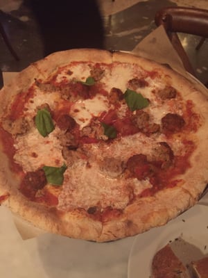 Harry's Pizzeria by null
