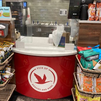 Wawa - Pick up food here - Convenience Stores Near Me - Glen Allen, Virginia