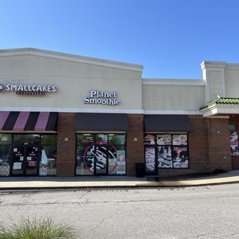 Planet Smoothie - Chris and Brian are so helpful. You will love this location - Juice Bars & Smoothies Near Me - Newnan, Georgia Planet Smoothie - Chris and Brian are so helpful. You will love this location - Juice Bars & Smoothies Near Me - Newnan, Georgia