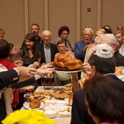 Temple Beit Hayam - A joyful Kiddush at Temple Beit HaYam