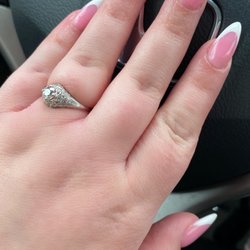 PozhVibe Beauty Studio - Nails, acrylics, pink & white, almond nails