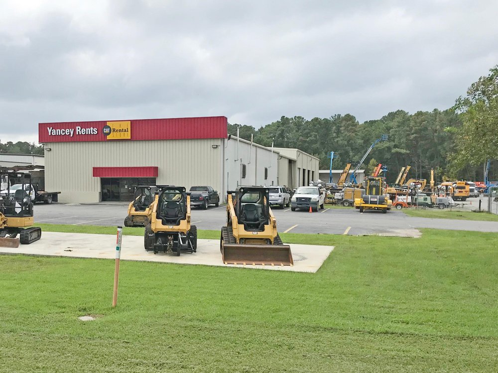 YANCEY RENTS CAT RENTAL STORE 1459 US 80 E, Pooler, Machine