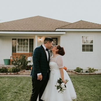 Erich Chen Photography - Home shoot before the reception - Event Photography Near Me