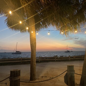 The Cleat Mia - Seafood Near Me - Key Biscayne, Florida