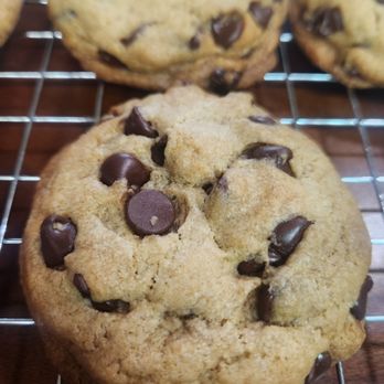 Novaly Bakery - Vegan Chocolate Chip Cookies - Bakeries Near Me Novaly Bakery - Vegan Chocolate Chip Cookies - Bakeries Near Me