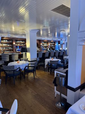 Vintner Grill by null