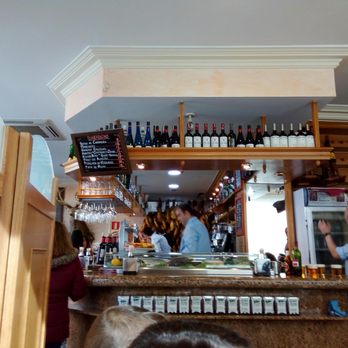El Valle - La barra - Asturian Near Me - Madrid, M