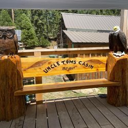 Uncle Tom's Cabin - Carved bench
