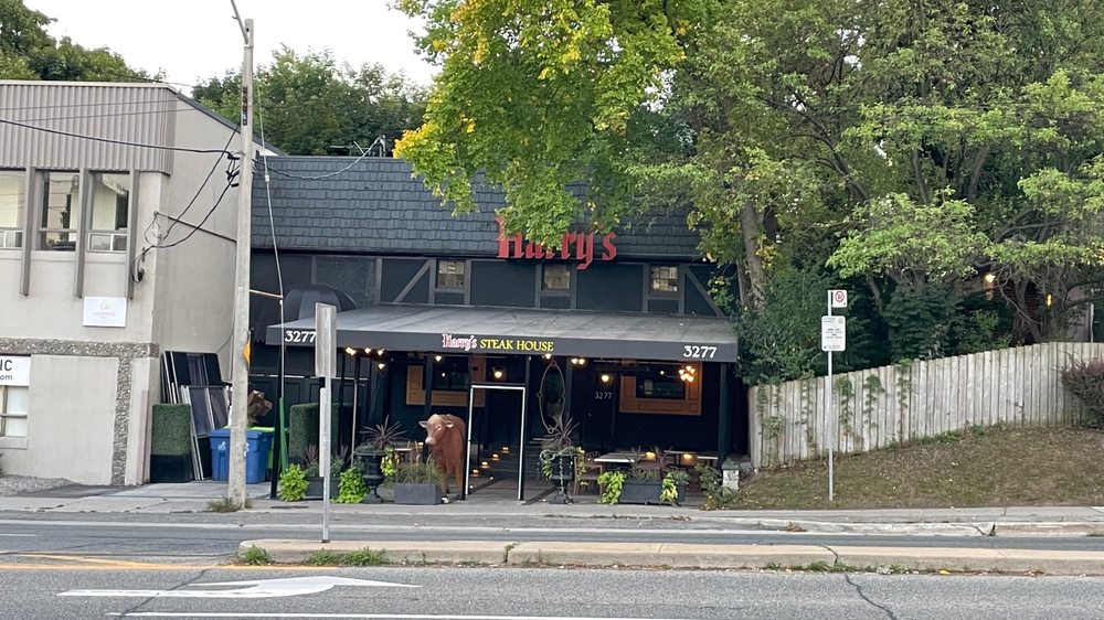 Harry's Steak House Image