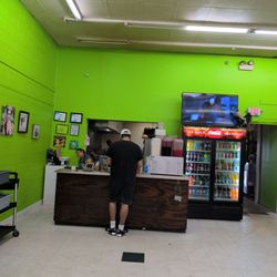 El Amigo Supermarket - Order taking counter
