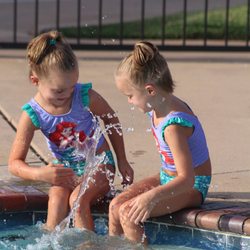 Enterprise Square Apts - Swimming Pool