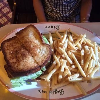 Beginner's Diner - Diners Near Me - San Diego, California